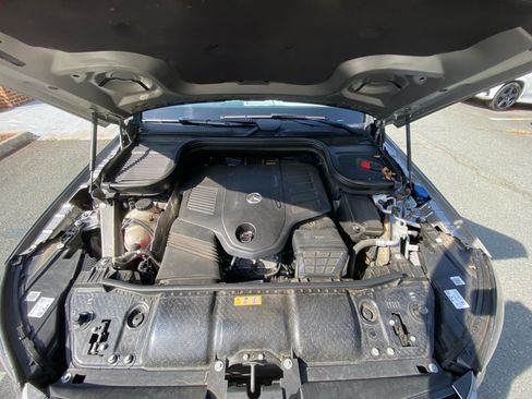 Used 2022 Mercedes-Benz GLS 450 4MATIC image 16