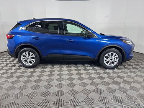 Certified 2023 Ford Escape Active image 11