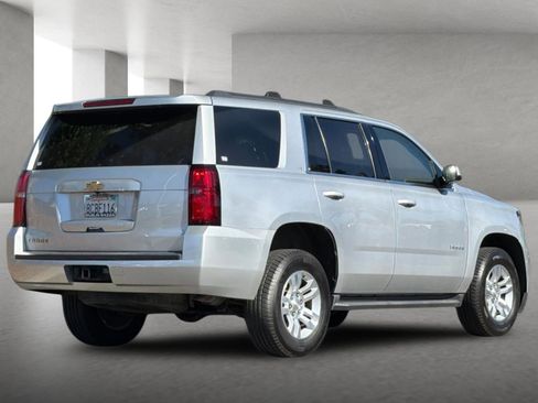 Used 2017 Chevrolet Tahoe LT AWD/4WD image 4