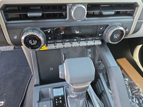 New 2026 Toyota Tacoma Limited AWD/4WD image 23