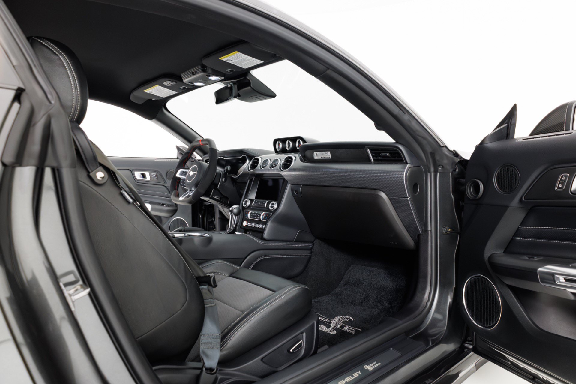 Used 2019 Ford Mustang GT Premium w/ GT Performance Package RWD image 36