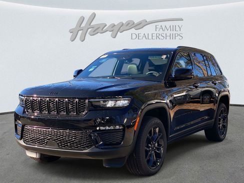 New 2025 Jeep Grand Cherokee Limited image 6