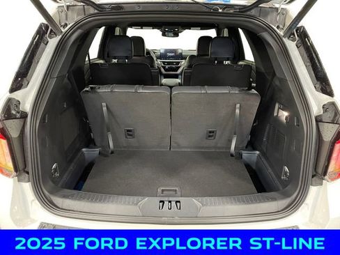 New 2025 Ford Explorer ST-Line w/ Premium Package image 5