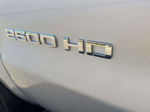 Used 2019 Chevrolet Silverado 2500 W/T image 18