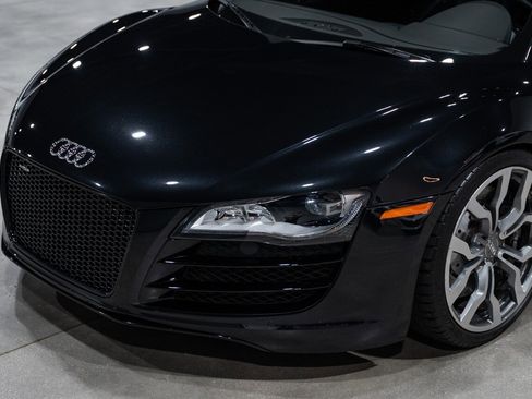 Used 2011 Audi R8 V10 AWD/4WD image 11