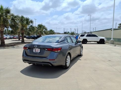 Used 2022 Nissan Sentra S FWD image 5