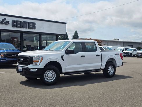 Used 2022 Ford F150 XL w/ Equipment Group 101A High AWD/4WD image 2
