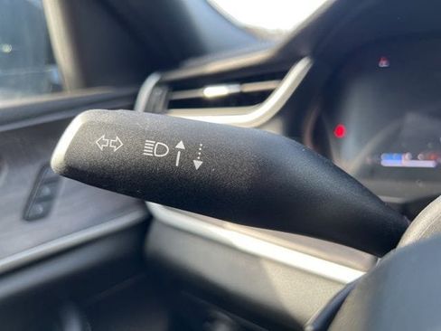 Certified 2025 Jeep Grand Cherokee Limited image 25