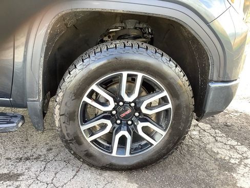 Used 2021 GMC Sierra 1500 AT4 w/ AT4 Preferred Package image 10