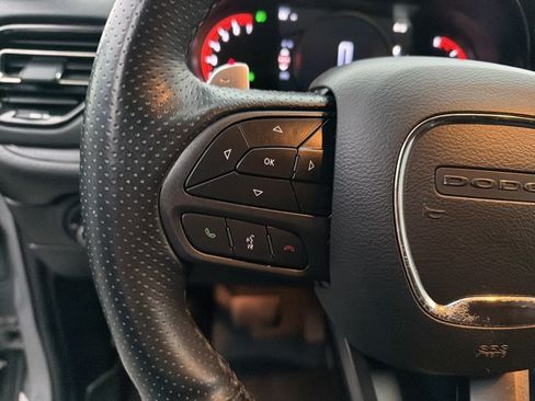 Used 2022 Dodge Durango GT w/ Blacktop Package AWD/4WD image 18