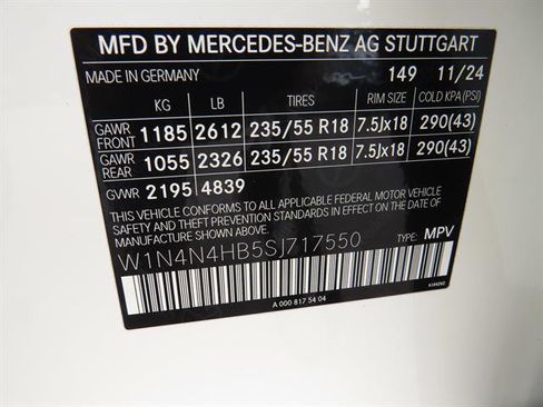 Used 2025 Mercedes-Benz GLA 250 4MATIC image 10