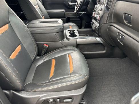 Used 2022 GMC Sierra 3500 AT4 w/ Gooseneck/5TH Wheel Package image 27