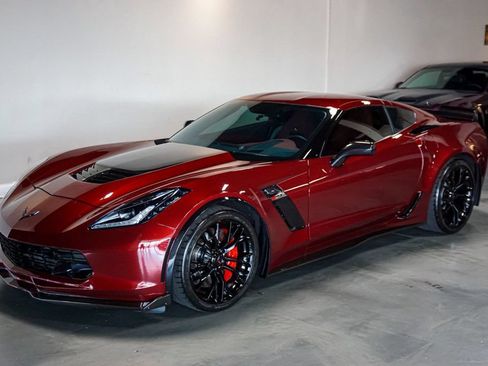 Used 2019 Chevrolet Corvette Z06 RWD image 5