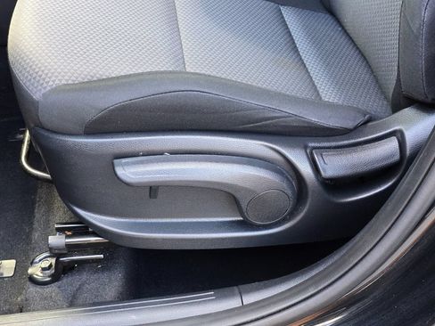 Certified 2025 Kia Soul LX FWD image 13