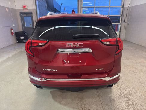 Used 2019 GMC Terrain Denali w/ Driver Alert Package II AWD/4WD image 6