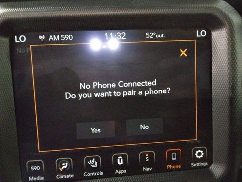 Used 2021 Jeep Wrangler Unlimited Sahara w/ Uconnect 4C Nav & Sound Group image 28