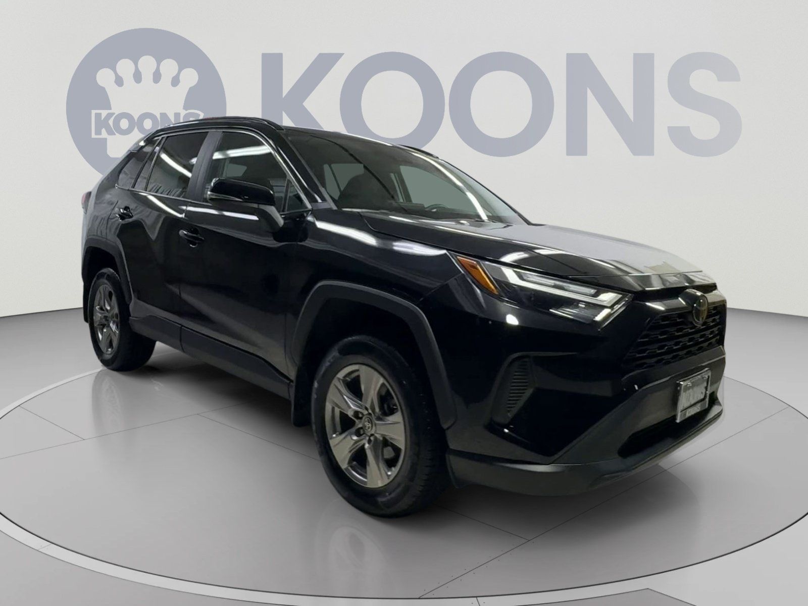 Used 2023 Toyota RAV4 XLE w/ Convenience Package AWD/4WD image 2