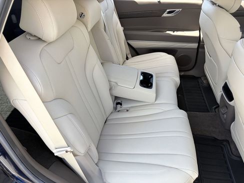Used 2024 Genesis GV80 2.5T AWD/4WD image 13