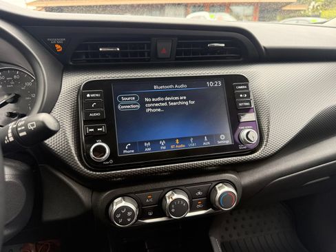 Used 2023 Nissan Kicks SV FWD image 16