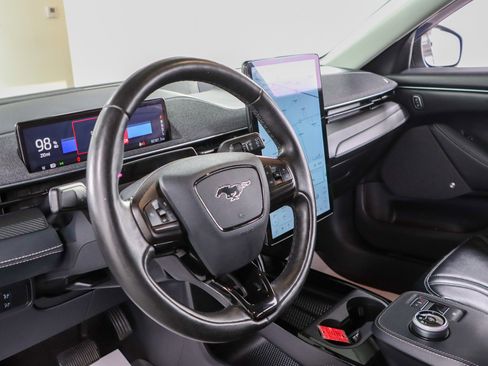 Used 2021 Ford Mustang Mach-E Premium AWD/4WD image 22