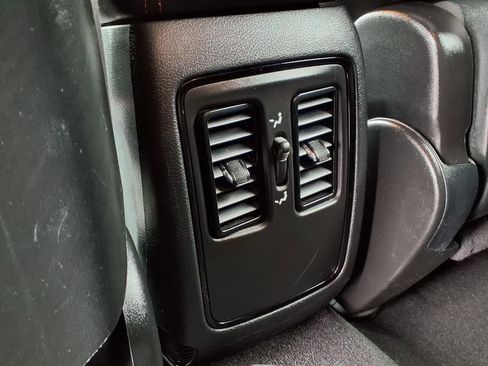 Used 2023 Dodge Durango GT image 24