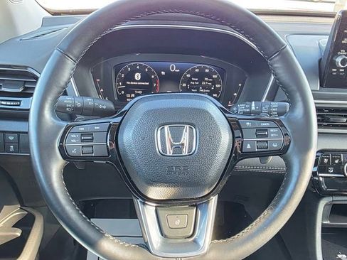 Certified 2025 Honda Pilot Elite image 31