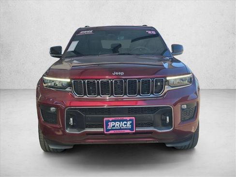 Used 2025 Jeep Grand Cherokee Overland w/ Adv Protech Group III AWD/4WD image 2