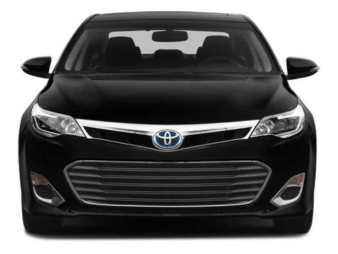 Used 2013 Toyota Avalon XLE Touring FWD image 4