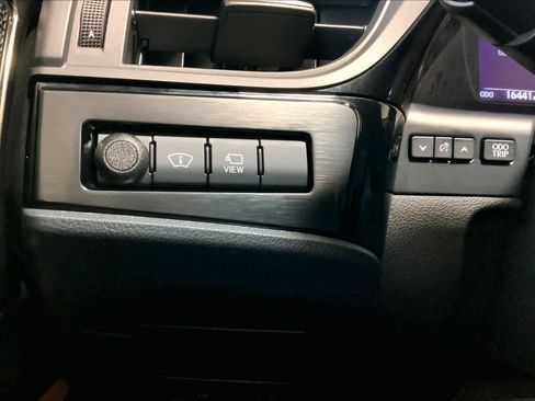 Used 2024 Lexus ES 350 Ultra Luxury image 33