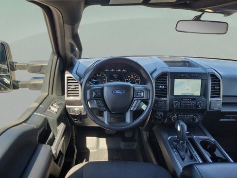 Used 2018 Ford F150 XLT w/ Equipment Group 302A Luxury image 22