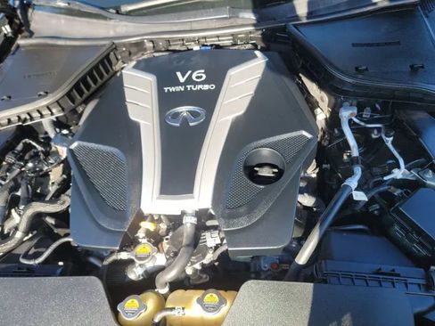 Used 2018 INFINITI Q50 Luxe w/ Essential Package (3.0T Luxe) image 3