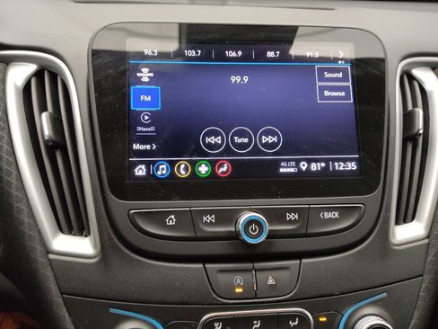 Used 2023 Chevrolet Malibu LT image 25