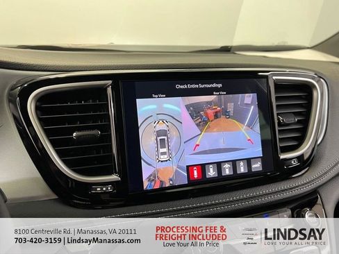 New 2026 Chrysler Pacifica Limited w/ S Appearance Package AWD/4WD image 41