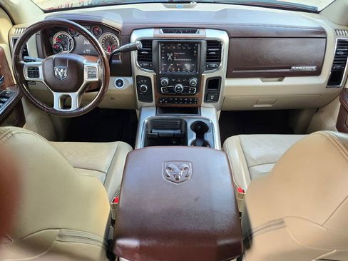 Used 2018 RAM 2500 Laramie image 25