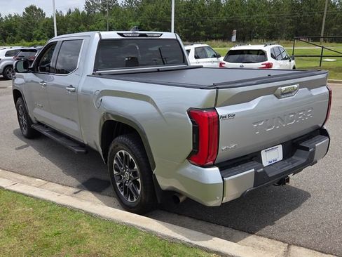 Used 2022 Toyota Tundra Limited AWD/4WD image 10