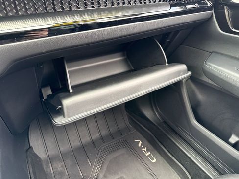 Used 2025 Honda CR-V EX-L image 31