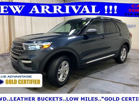 Certified 2022 Ford Explorer XLT w/ Equipment Group 202A image 8