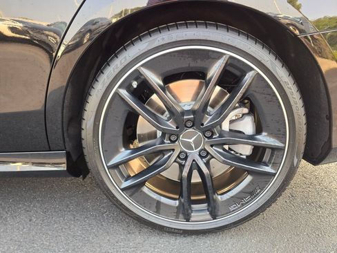 Used 2022 Mercedes-Benz E 53 AMG 4MATIC Sedan image 22