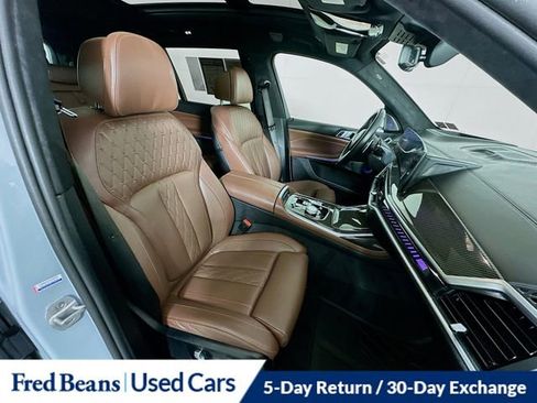 Used 2026 BMW X7 M60i AWD/4WD image 33