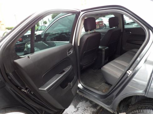 Used 2017 Chevrolet Equinox LS FWD image 14