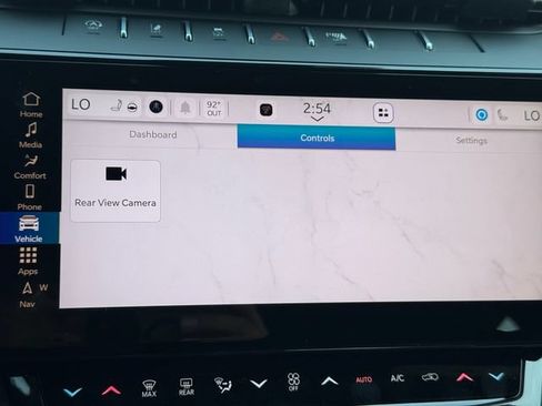 New 2026 Jeep Grand Cherokee Limited AWD/4WD image 32