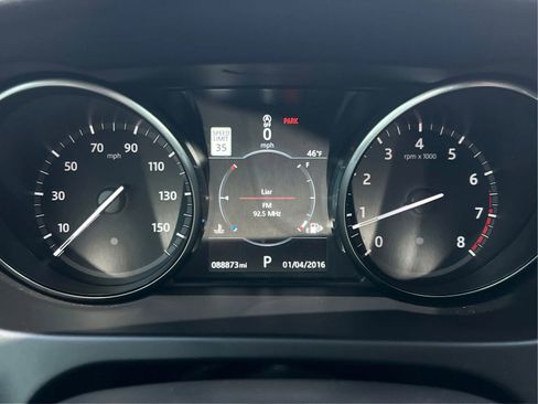 Used 2017 Land Rover Discovery Sport HSE AWD/4WD image 15