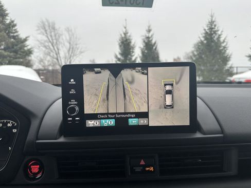 New 2025 Honda Pilot TrailSport image 22