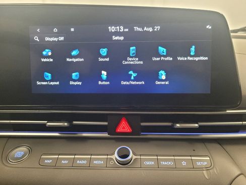 Used 2024 Hyundai Elantra SEL w/ Convenience Package FWD image 25