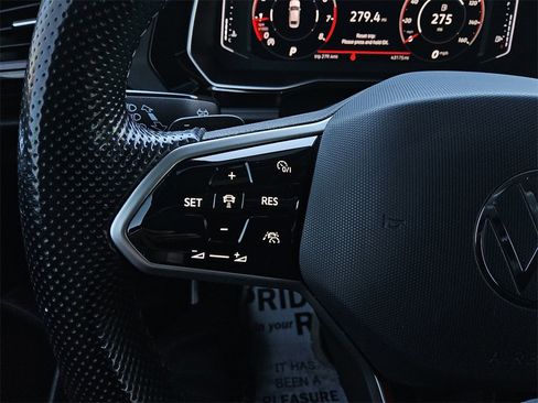 Used 2022 Volkswagen Jetta GLI Autobahn w/ GLI Black Package image 24