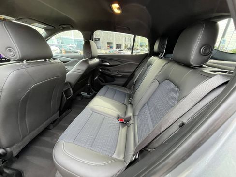 Used 2025 Buick Envista Preferred FWD image 24