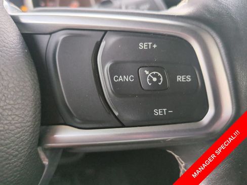 Certified 2019 Jeep Wrangler Unlimited Sahara AWD/4WD image 47