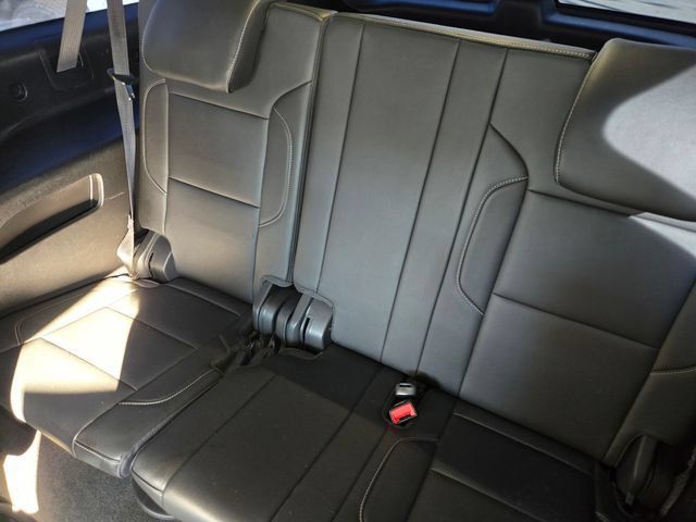Used 2018 Chevrolet Suburban LT AWD/4WD image 11