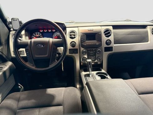 Used 2014 Ford F150 FX4 w/ Equipment Group 401A Mid AWD/4WD image 17