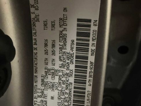 Certified 2022 Toyota Tacoma TRD Off-Road image 38